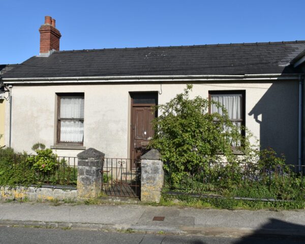 Llanion Cottages, Pembroke Dock SA72