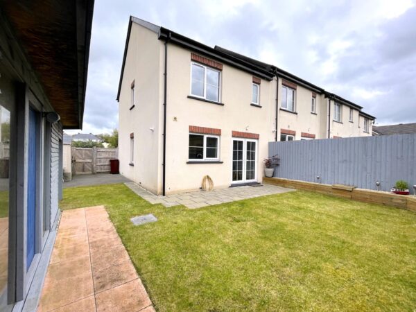 Ashdale Mews, Pembroke