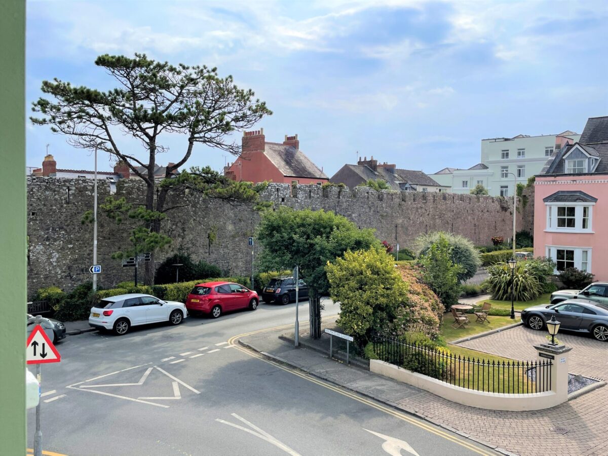 South Cliff Gardens, Tenby