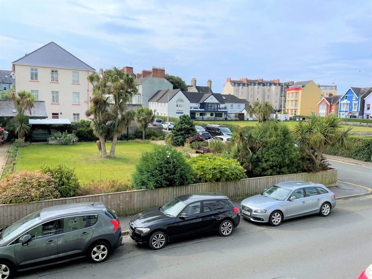 South Cliff Gardens, Tenby