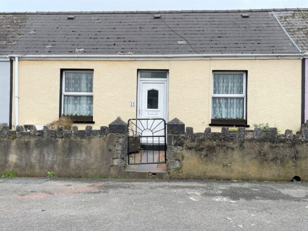 West Street, Pembroke